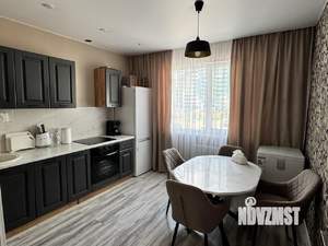 3-к квартира, вторичка, 58м2, 2/17 этаж