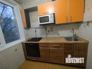 4-к квартира, вторичка, 61м2, 2/5 этаж