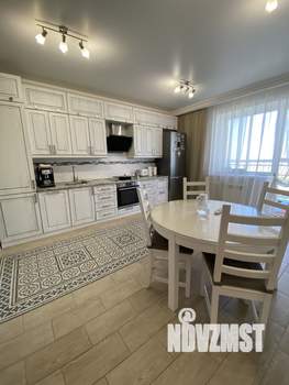 4-к квартира, вторичка, 111м2, 13/14 этаж