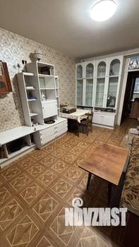 3-к квартира, вторичка, 64м2, 2/10 этаж