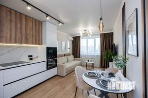 3-к квартира, вторичка, 90м2, 7/17 этаж