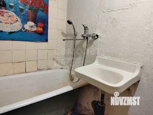 2-к квартира, вторичка, 50м2, 1/9 этаж