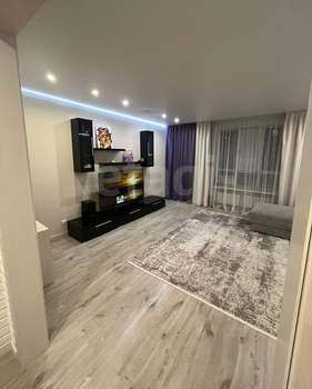 2-к квартира, вторичка, 73м2, 10/17 этаж