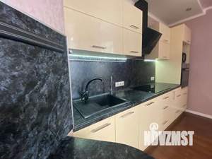 2-к квартира, вторичка, 63м2, 5/13 этаж