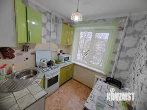 4-к квартира, вторичка, 61м2, 3/5 этаж