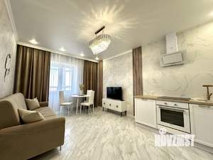 3-к квартира, вторичка, 70м2, 8/17 этаж