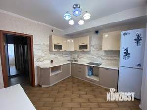 2-к квартира, вторичка, 57м2, 9/17 этаж