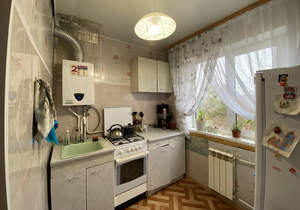 2-к квартира, вторичка, 44м2, 5/5 этаж