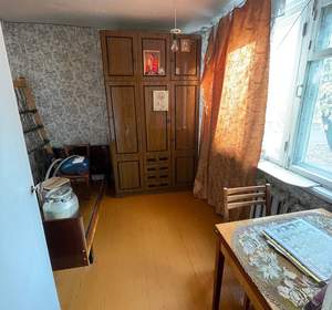 4-к квартира, вторичка, 61м2, 1/5 этаж