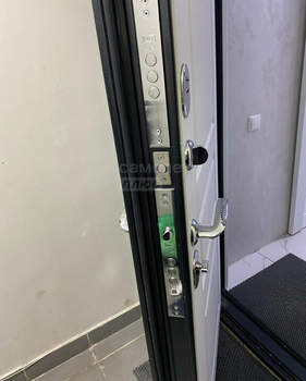 1-к квартира, вторичка, 44м2, 1/17 этаж