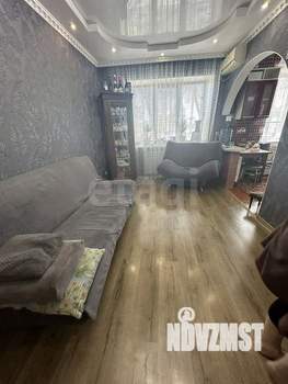 2-к квартира, вторичка, 44м2, 1/4 этаж