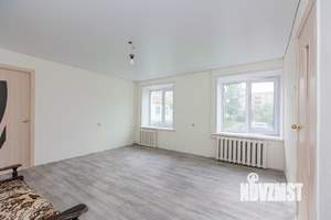 2-к квартира, вторичка, 44м2, 1/5 этаж