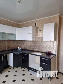 3-к квартира, вторичка, 98м2, 13/16 этаж