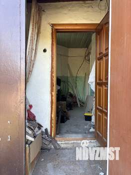2-к квартира, вторичка, 38м2, 1/1 этаж