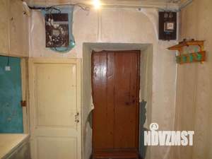 2-к квартира, вторичка, 42м2, 1/2 этаж