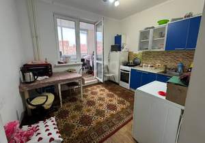 2-к квартира, вторичка, 60м2, 10/15 этаж
