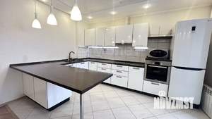 4-к квартира, вторичка, 102м2, 4/12 этаж