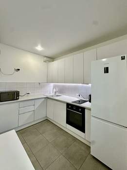 2-к квартира, вторичка, 56м2, 16/17 этаж