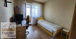 3-к квартира, вторичка, 65м2, 8/9 этаж