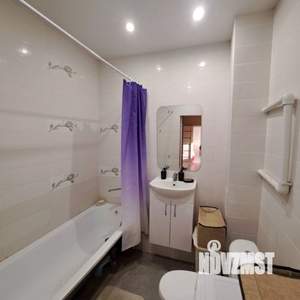2-к квартира, вторичка, 57м2, 10/17 этаж