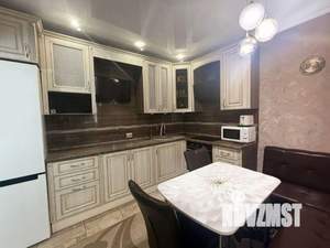 2-к квартира, вторичка, 60м2, 12/17 этаж