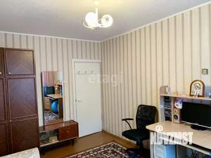3-к квартира, вторичка, 64м2, 3/9 этаж