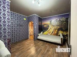 2-к квартира, вторичка, 40м2, 1/4 этаж