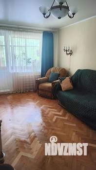 3-к квартира, вторичка, 62м2, 1/5 этаж