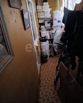 2-к квартира, вторичка, 52м2, 1/9 этаж