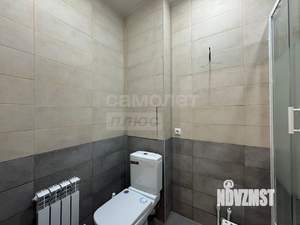 2-к квартира, вторичка, 61м2, 1/3 этаж