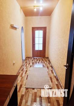 3-к квартира, вторичка, 70м2, 1/1 этаж