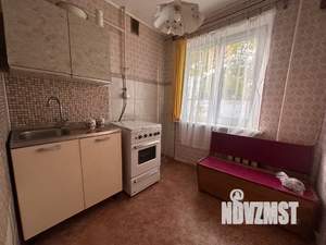 4-к квартира, вторичка, 61м2, 1/5 этаж