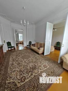5-к квартира, вторичка, 139м2, 1/1 этаж