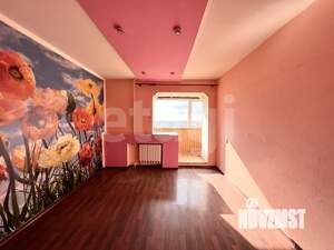 3-к квартира, вторичка, 74м2, 8/9 этаж