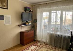 3-к квартира, вторичка, 58м2, 3/5 этаж
