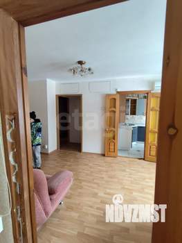 2-к квартира, вторичка, 43м2, 1/5 этаж