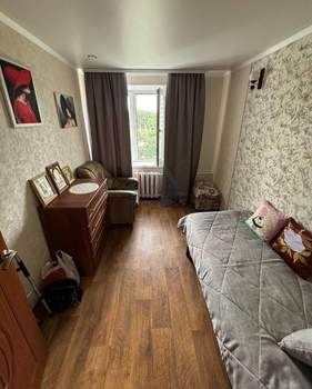 4-к квартира, вторичка, 61м2, 5/5 этаж