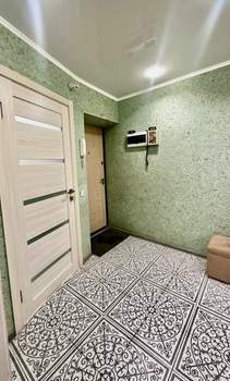 4-к квартира, вторичка, 63м2, 3/5 этаж