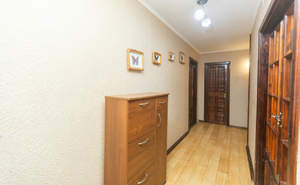 3-к квартира, вторичка, 66м2, 1/9 этаж