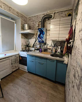 2-к квартира, вторичка, 42м2, 1/5 этаж