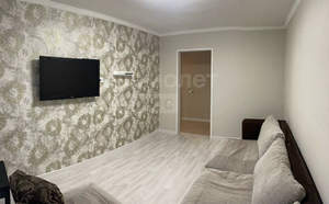 2-к квартира, вторичка, 43м2, 1/4 этаж