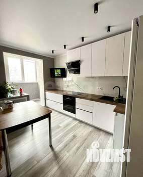 2-к квартира, вторичка, 61м2, 2/17 этаж