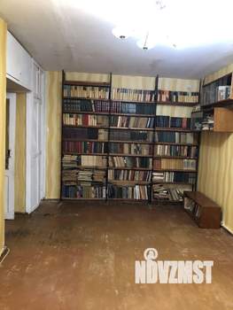 4-к квартира, вторичка, 61м2, 1/5 этаж