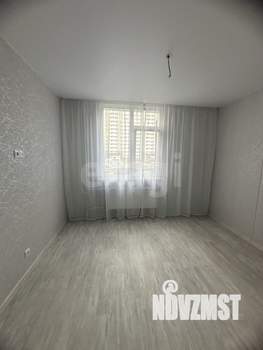 2-к квартира, вторичка, 38м2, 1/16 этаж