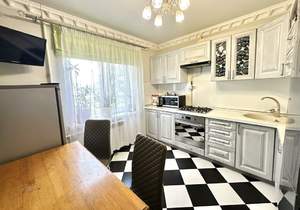 2-к квартира, вторичка, 53м2, 1/9 этаж