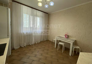 2-к квартира, вторичка, 56м2, 9/17 этаж