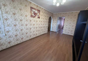 3-к квартира, вторичка, 58м2, 4/5 этаж