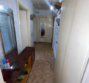4-к квартира, вторичка, 61м2, 1/5 этаж