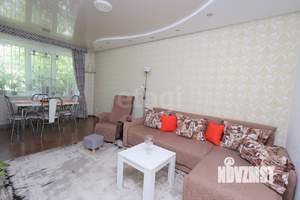 3-к квартира, вторичка, 60м2, 1/5 этаж