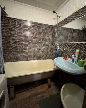 2-к квартира, вторичка, 53м2, 3/9 этаж